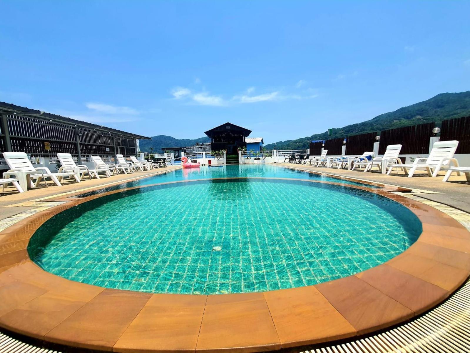 Issara Patong Beach Ngoại thất bức ảnh