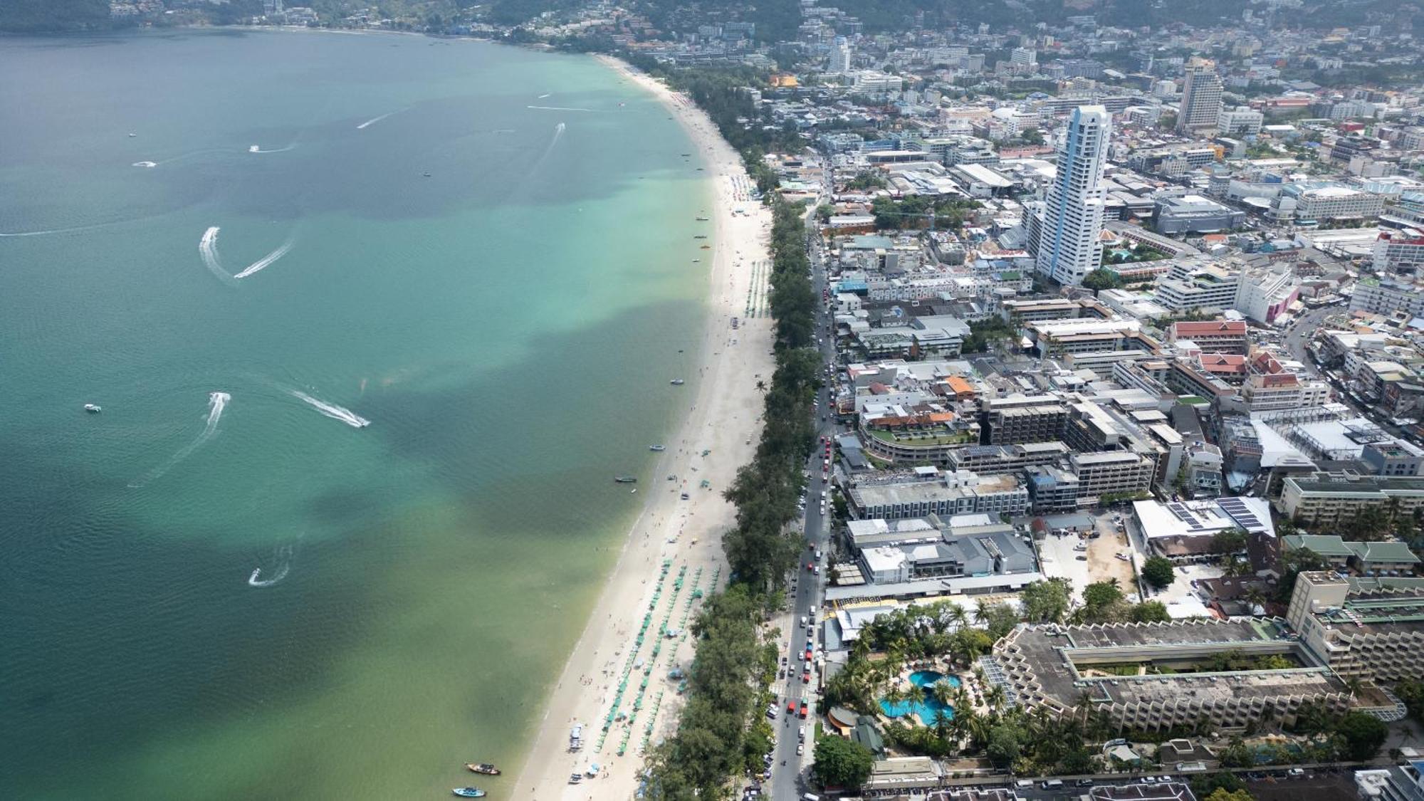 Issara Patong Beach Ngoại thất bức ảnh